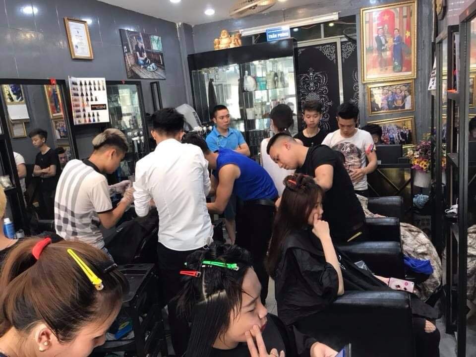Cần sang nhượng salon tóc khu trung tâm Cầu Giấy - HN 11464234