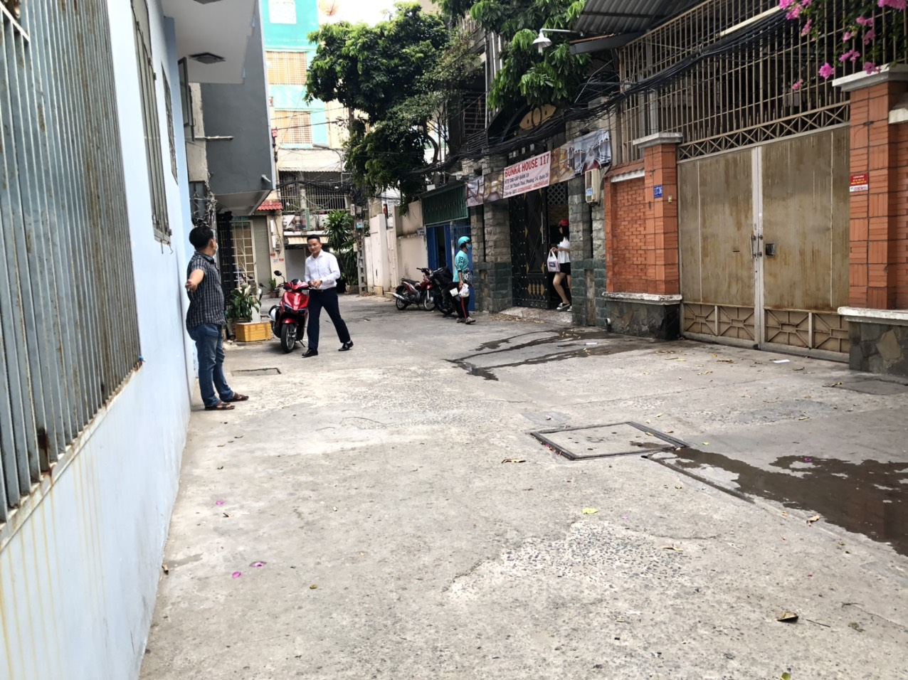 CHÍNH CHỦ CẦN BÁN 2 CĂN NHÀ MẶT TIỀN NGAY TRUNG TÂM Q10 VQ1 , TP HCM 11469038