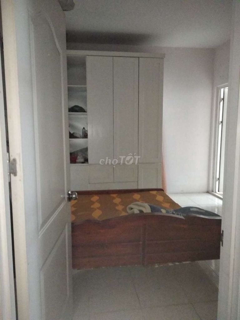 Tôi chính chủ cần cho thuê căn T4 chung cư pcc ngã 3 Ba La, Hà Đông căn 70m2 to đùng. 11478455