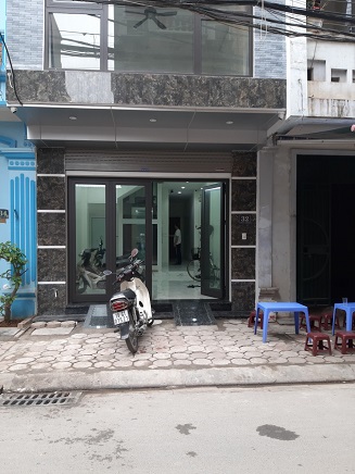 Cho thuê tầng 1+2 nhà 5 tầng mới xây tại 32 ngõ 214/1 Nguyễn Xiển, Thanh Xuân, 14tr/t, 0945697675
 11487126