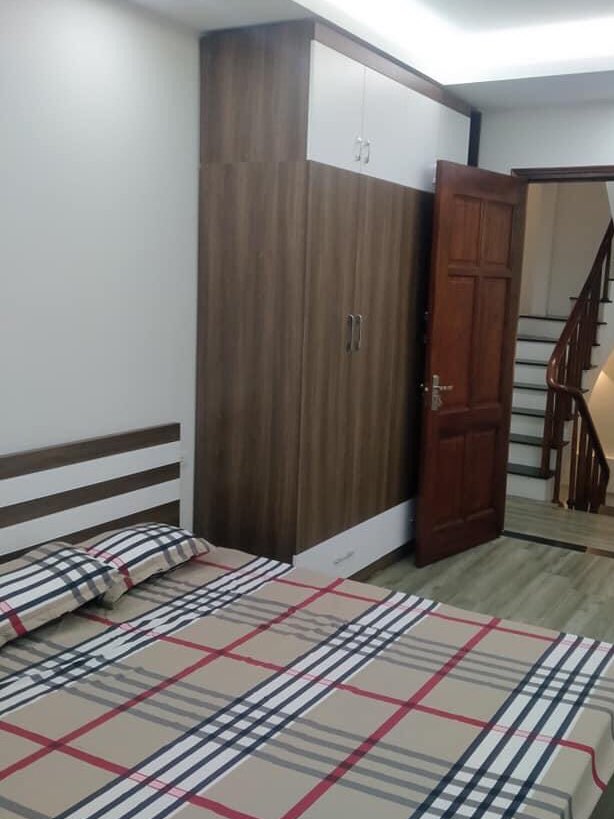 Bán gấp nhà Hà Đông 35m2 x 5 tầng giá rẻ lh: 0919272261 11491381