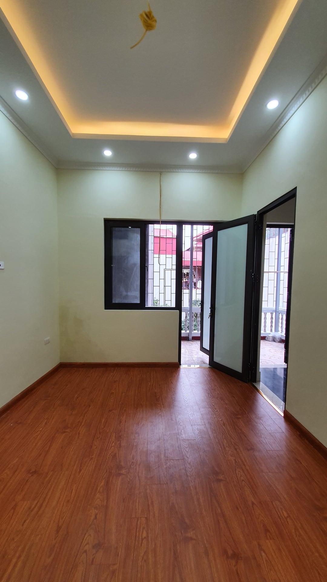 BÁN NHÀ DƯƠNG QUẢNG HÀM. Ô TÔ QUA LẠI. KINH DOANH ĐỈNH. DT 35M2. 5 TẦNG. GIÁ 6 TỶ 11504928