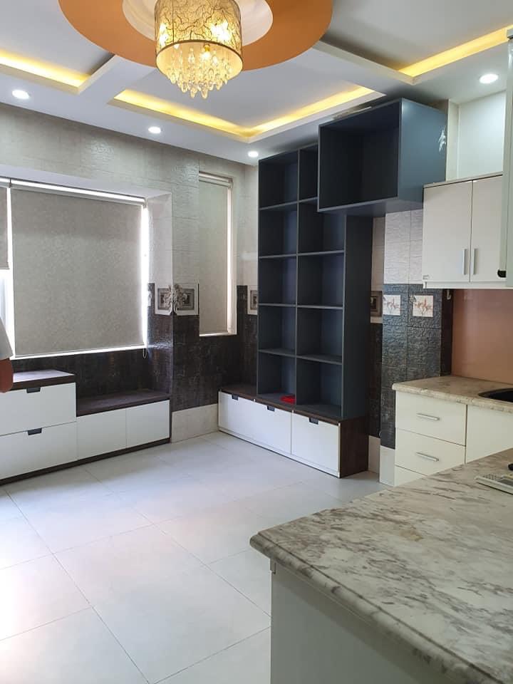 bán nhà Mặt tiền Sư Vạn Hạnh,dt 45m2 (4.1x12m), đúc 4 tầng, 16 tỷ (TL) 11519731