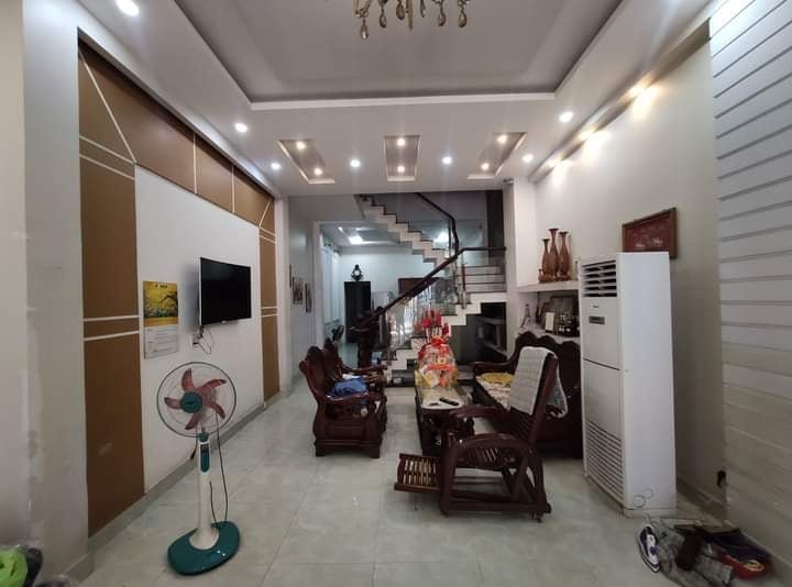 Bán nhà  hẻm 10m Hoàng Việt - Út Tịch, dt 100m2 (4.5x22m), 4T, 16,5 tỷ 11519915