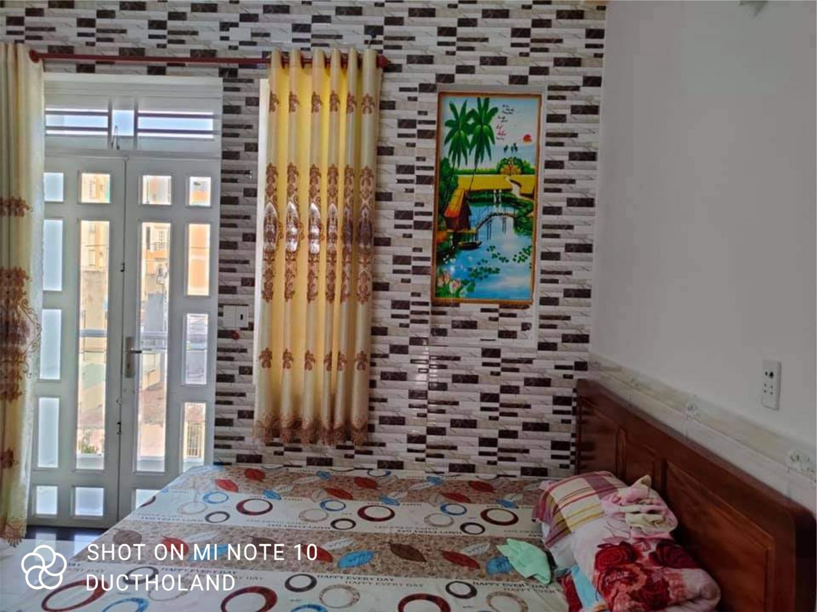 Nhà 3 tầng HXH Q12, 7pn ở và cho thuê 4pn lối riêng, dt 116m2, chỉ 6.5 tỷ TL 11525869