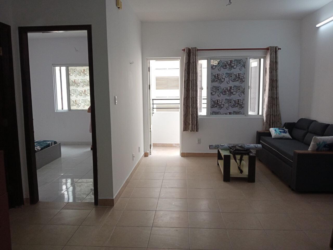 Cần bán căn hộ Khánh Hội Quận 4, Dt : 57 m2, 1PN,  giá : 2.350 tỷ/căn. LH : Phương 0918064364, duy 0932042418 11535333