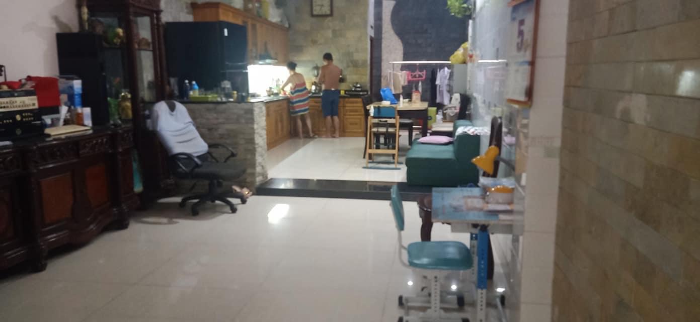 Bán nhà MT đường Ngô Gia Tự, DT 90m2 (5x18m), giá 25 tỷ (TL). nhà C4 11538698