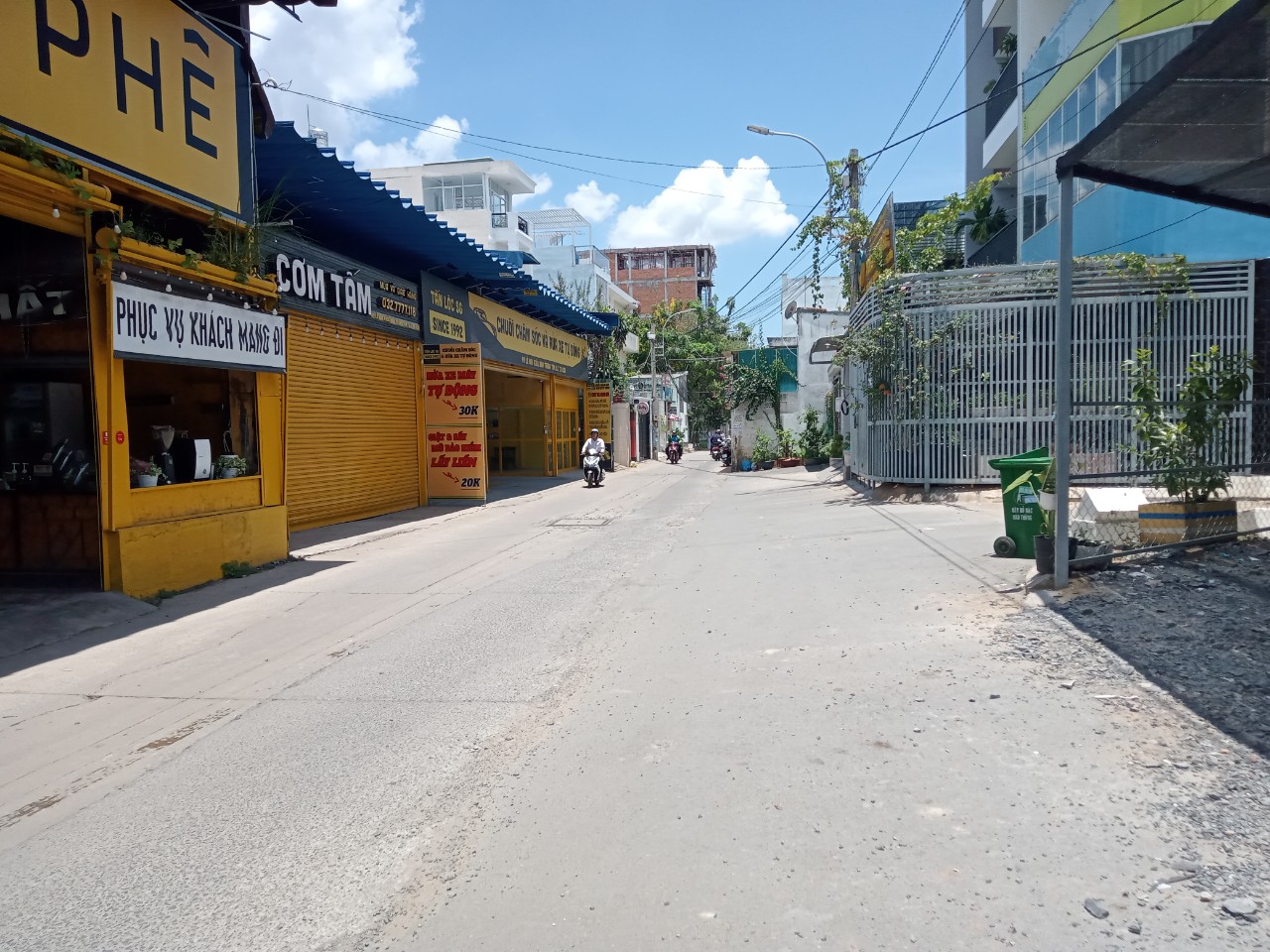 Nhà MT Lê Hữu Kiều - Nguyễn Thị Định Q2 - 100m2 vừa ở vừa kinh doanh 11539041