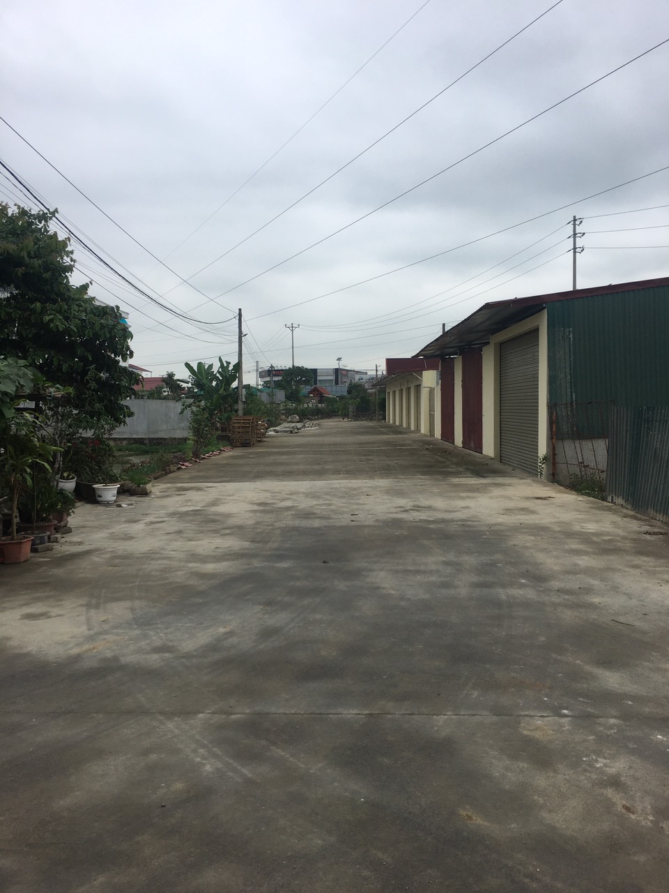 GIA ĐÌNH CẦN BÁN ĐÁM ĐẤT THỊ TRẤN QUÁN LÀO CHÍNH CHỦ KO QUA MÔI GIỚI 11552897