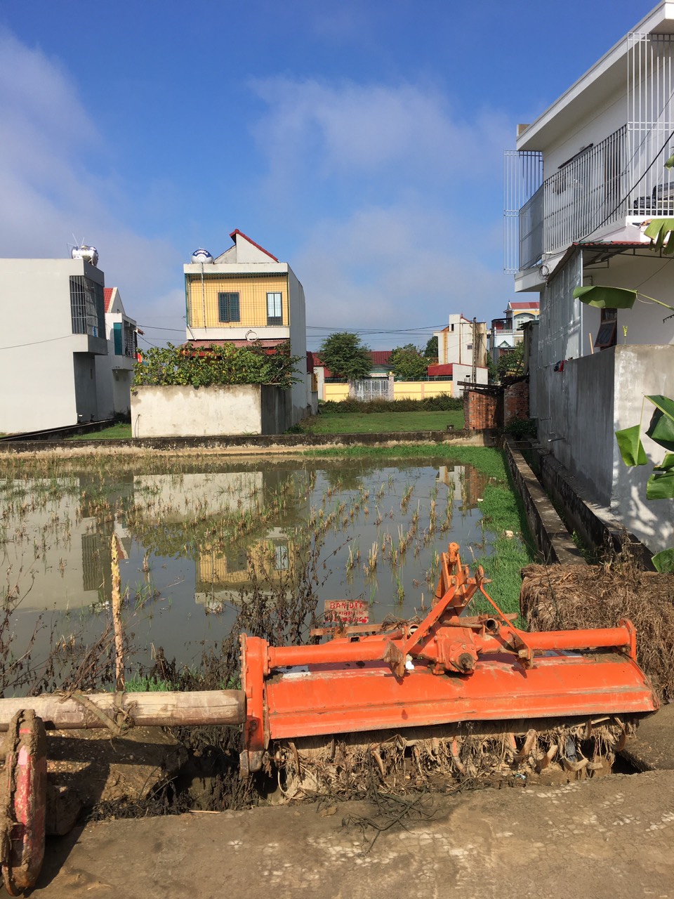 GIA ĐÌNH CẦN BÁN ĐÁM ĐẤT THỊ TRẤN QUÁN LÀO CHÍNH CHỦ KO QUA MÔI GIỚI 11552897