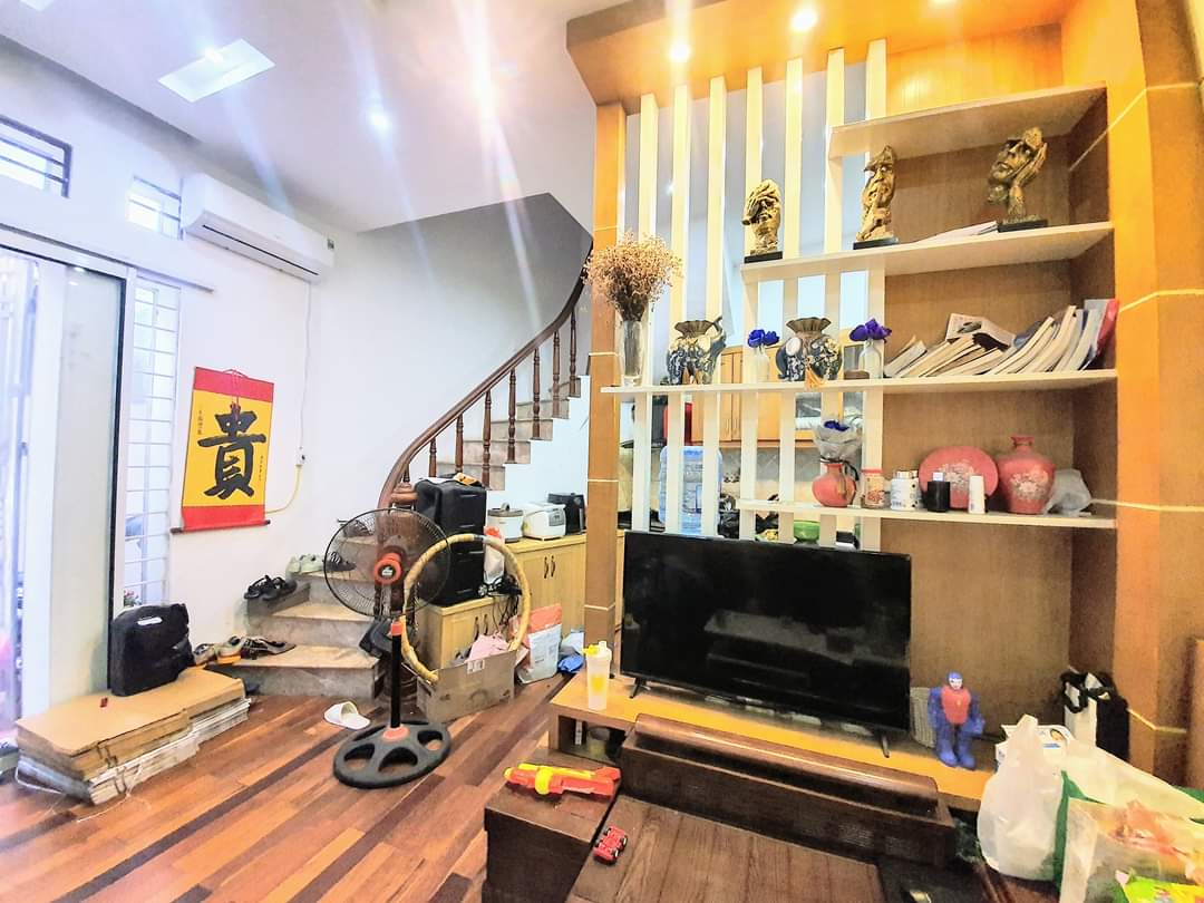 BÁN NHÀ KIM NGƯU - TRUNG TÂM QUẬN HAI BÀ TRƯNG - GẦN Ô TÔ - NHÀ ĐẸP - DÂN XÂY. LH: 0927084761 11559320