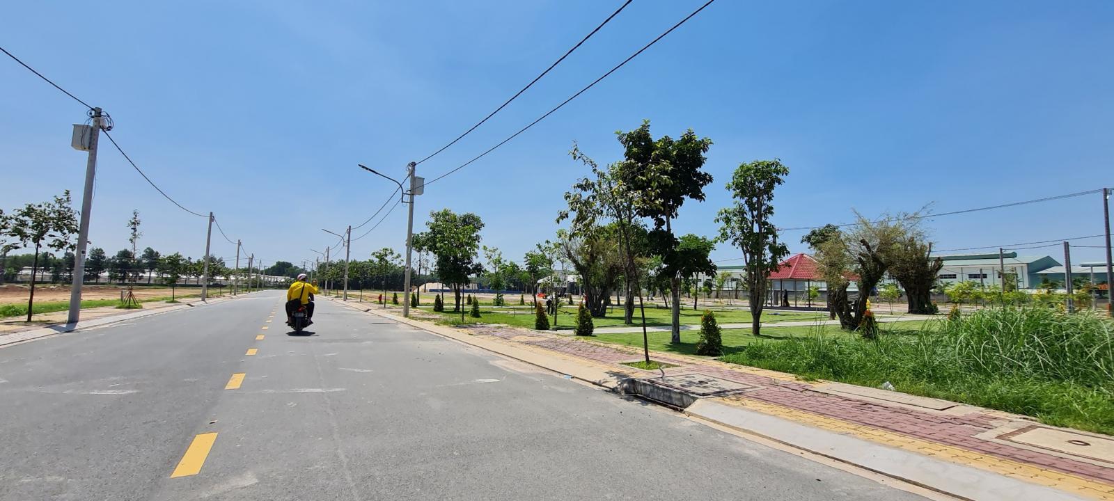 BÁN ĐẤT SÁT VÁCH CỤM KCN BÀU BÀNG, BÌNH DƯƠNG. 11561535