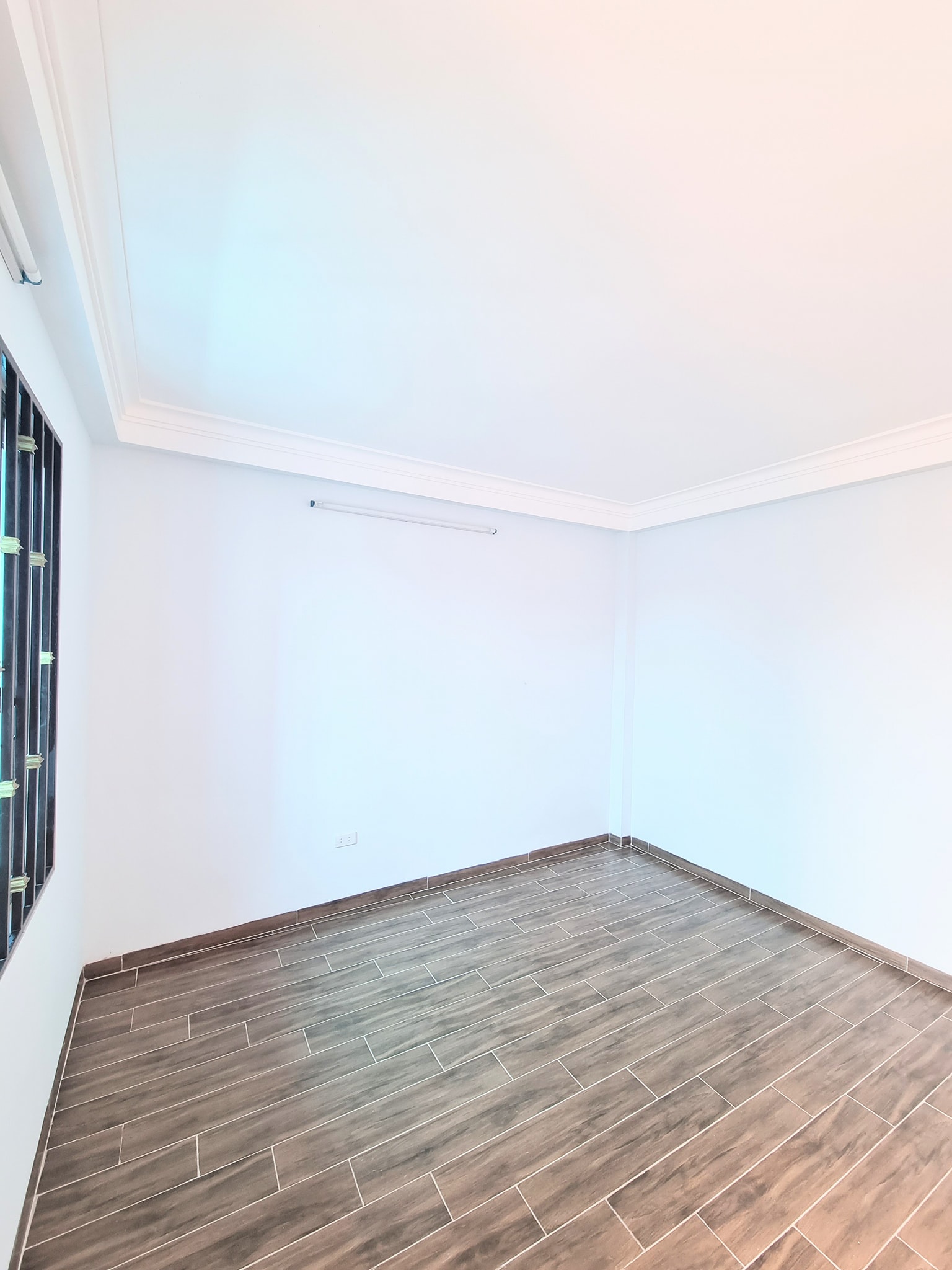 BÁN NHÀ CỔ NHUẾ. LONG LANH. TẶNG TOÀN BỘ NỘI THẤT CƠ BẢN. 5 TẦNG. DT 52M2 GIÁ 3.4 TỶ 11573895