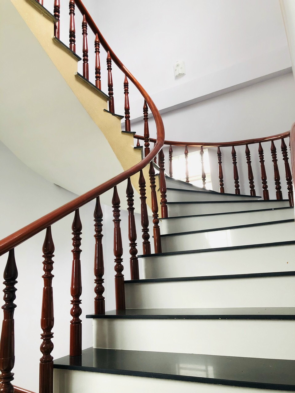 Nhà đẹp siêu phẩm kcn Giang Điền - Trảng Bom - Đồng Nai.

Thông tin chi tiết: 11585499