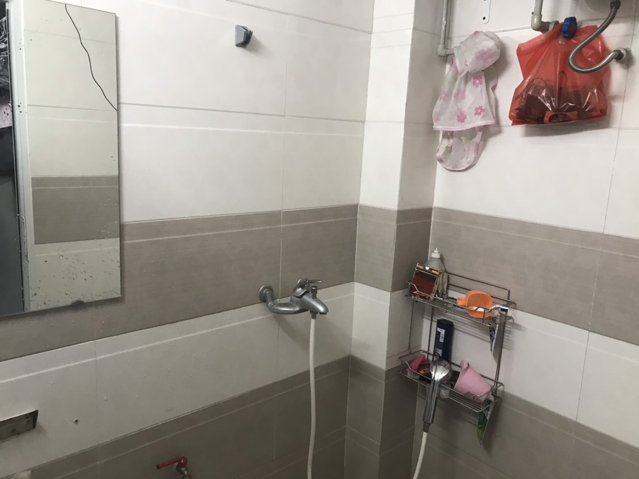 CỰC HIẾM! NHÀ ĐỊNH CÔNG THƯỢNG - 34M2X2T - Ô TÔ ĐỖ CỬA - NGÕ XE TẢI TRÁNH - 3 BƯỚC RA PHỐ TRẦN HÒA - NHỈNH 1 TỶ.

 11587781