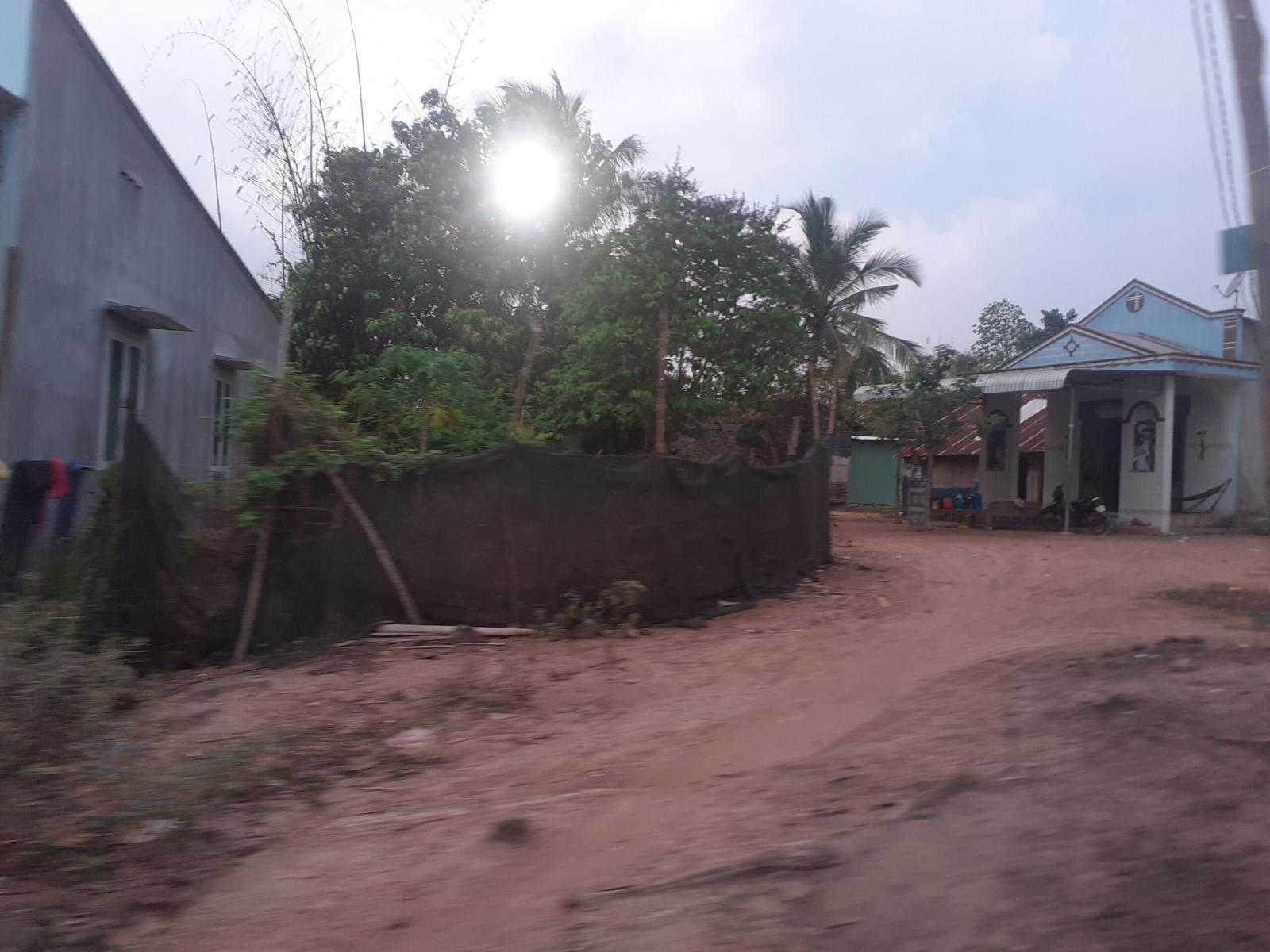 CẦN BÁN GẤP ĐẤT GIÁP CHỦ VỊ TRÍ ĐẮC ĐỊA KHU CÔNG NGHIỆP 33 LỘC NINH, BÌNH PHƯỚC 11589951