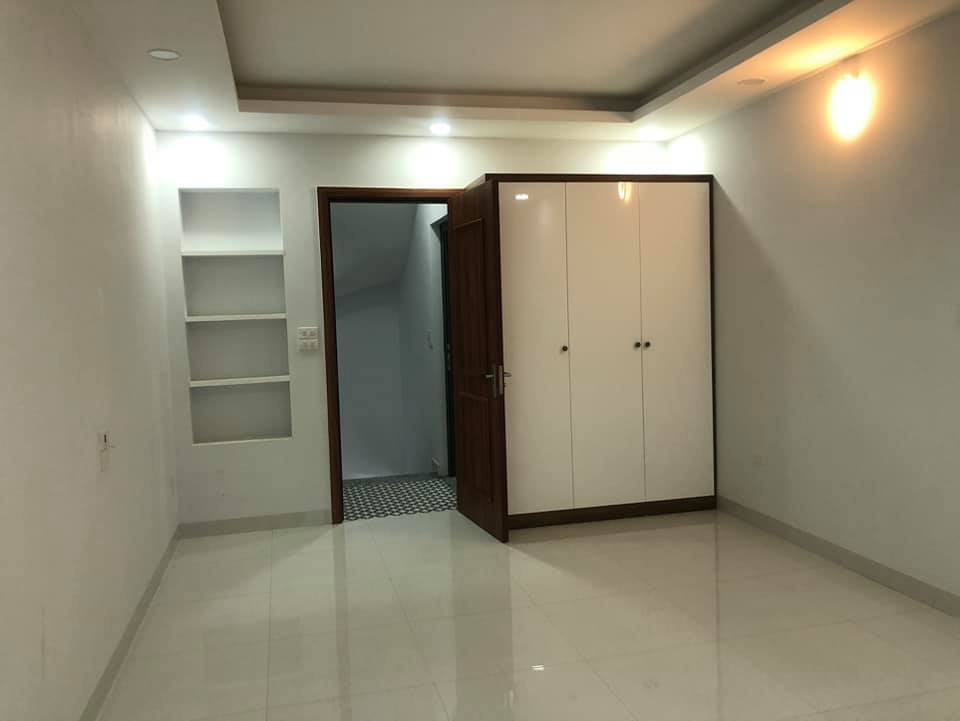 Chính Chủ bán nhà Ngọc Thuỵ, Long Biên 5T, 36m2, giá 3.15 tỷ 11600644