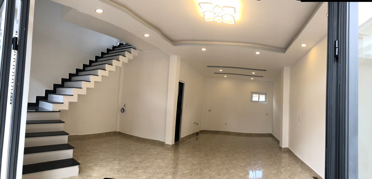 CHỦ KẸT TIỀN BÁN GẤP NHÀ MỚI XÂY THIẾT KẾ HIỆN ĐẠI TẠI ĐƯỜNG NGUYÊN TỬ LỰC P8.THÀNH PHỐ ĐÀ LẠT 11606225