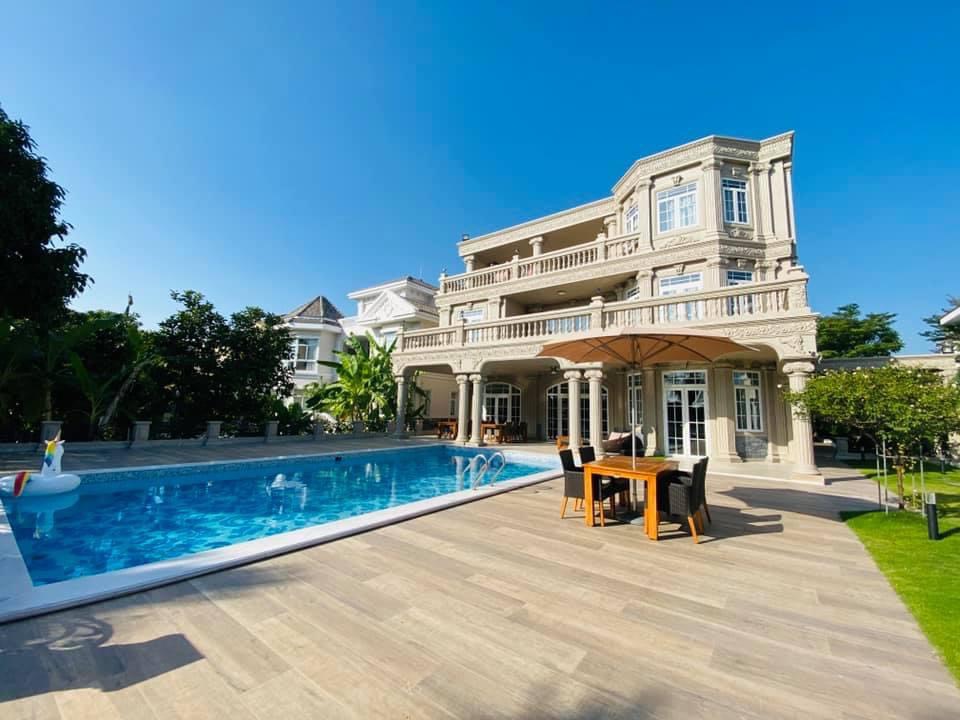 Bán Biệt thự Khu Chateau Villa, Quận 7, DT 22x26m, 4 Tầng, 259 tỷ (TL) 11607984