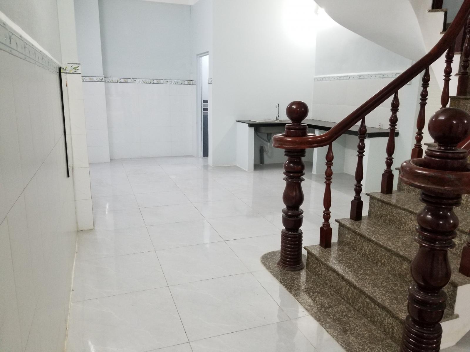 CHO THUÊ NGUYÊN CĂN HOẶC BÁN NHÀ 370/33 ĐƯỜNG HỒ HỌC LÃM 11624640