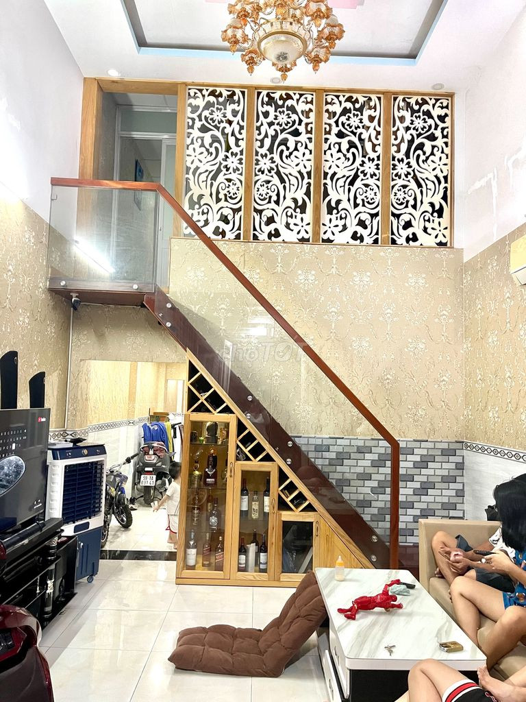 CHÍNH CHỦ CẦN BÁN NHÀ TẠO HUYỆN HÓC MÔN, TP. HỒ CHÍ MINH. 11628338