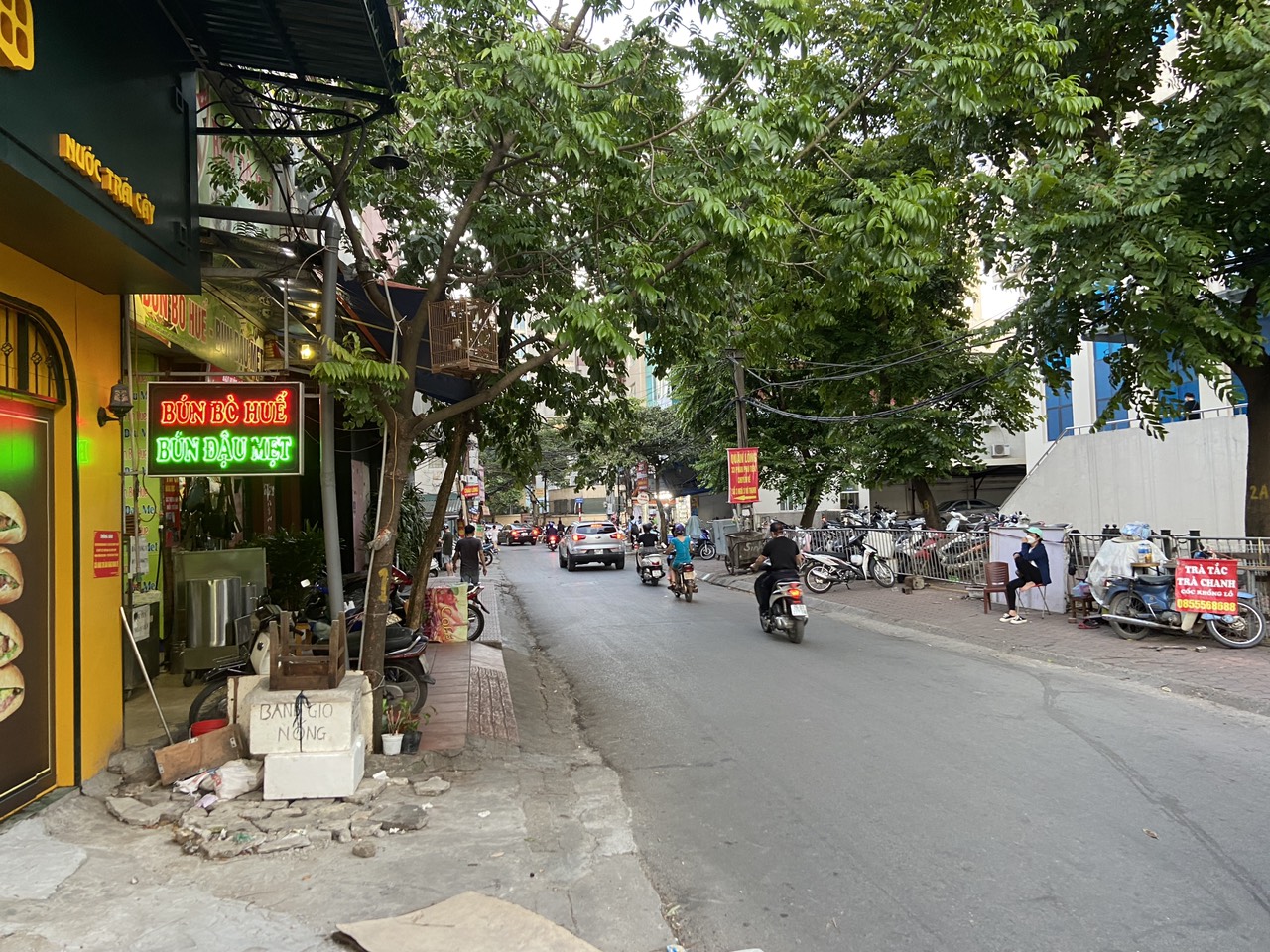 CẦN BÁN CĂN HỘ TẦNG 2 NHÀ 5 TẦNG PHỐ VŨ THẠCH, PHƯỜNG Ô CHỢ DỪA, Q. ĐỐNG ĐA, HÀ NỘI. LH:02460278225 11634856