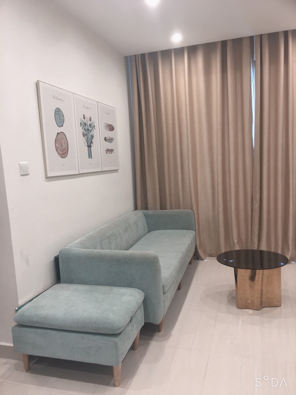 Cho thuê căn hộ 2PN2WC nội thất gần đầy đủ giá chỉ 8 triệu/ tháng Vinhomes Smart City 11666383