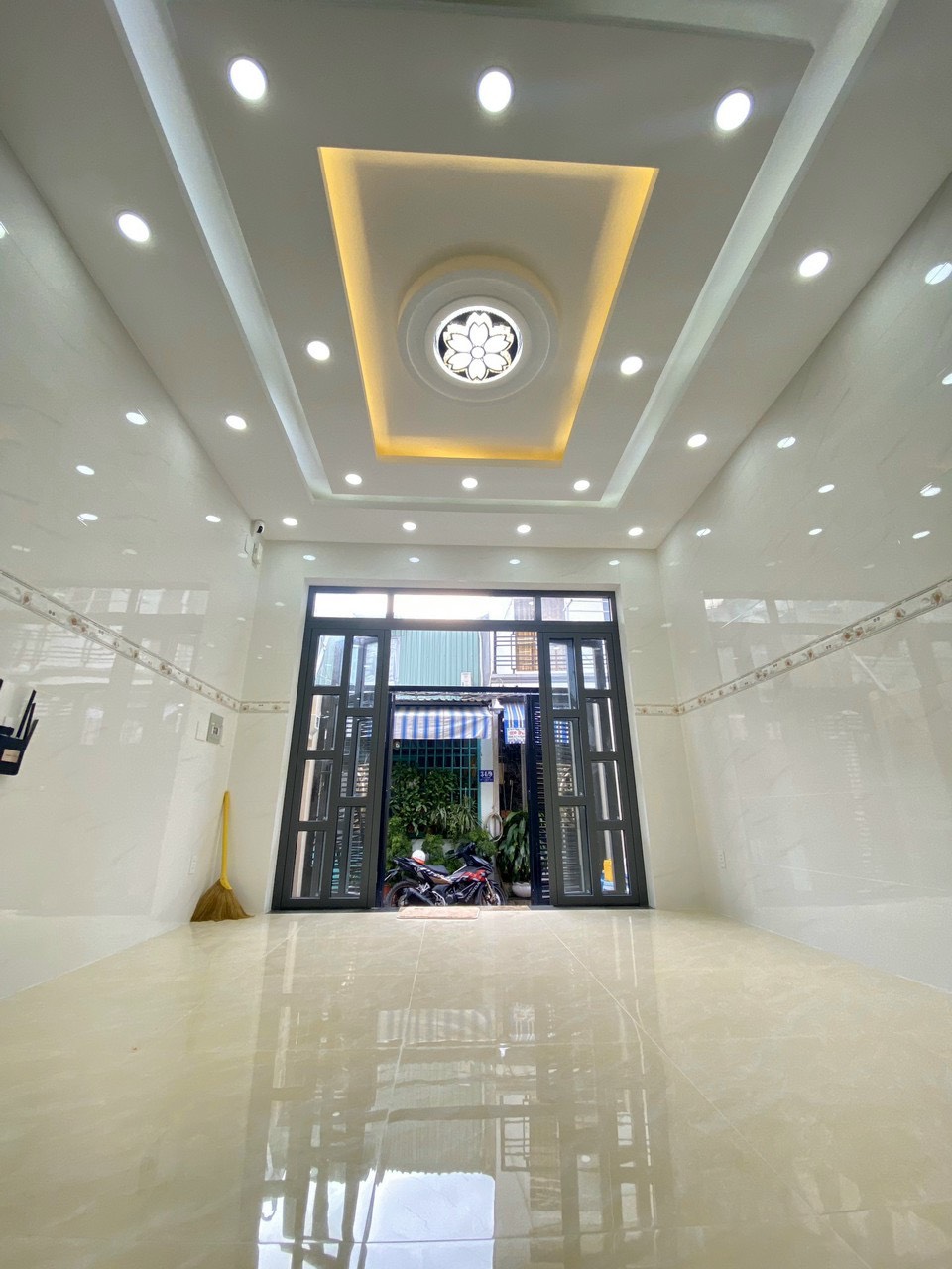 TẠI ĐÂY CHÍNH CHỦ CẦN BÁN NHÀ NGUYÊN CĂN Ở QUẬN 12 TP HỒ CHÍ MINH 11667161