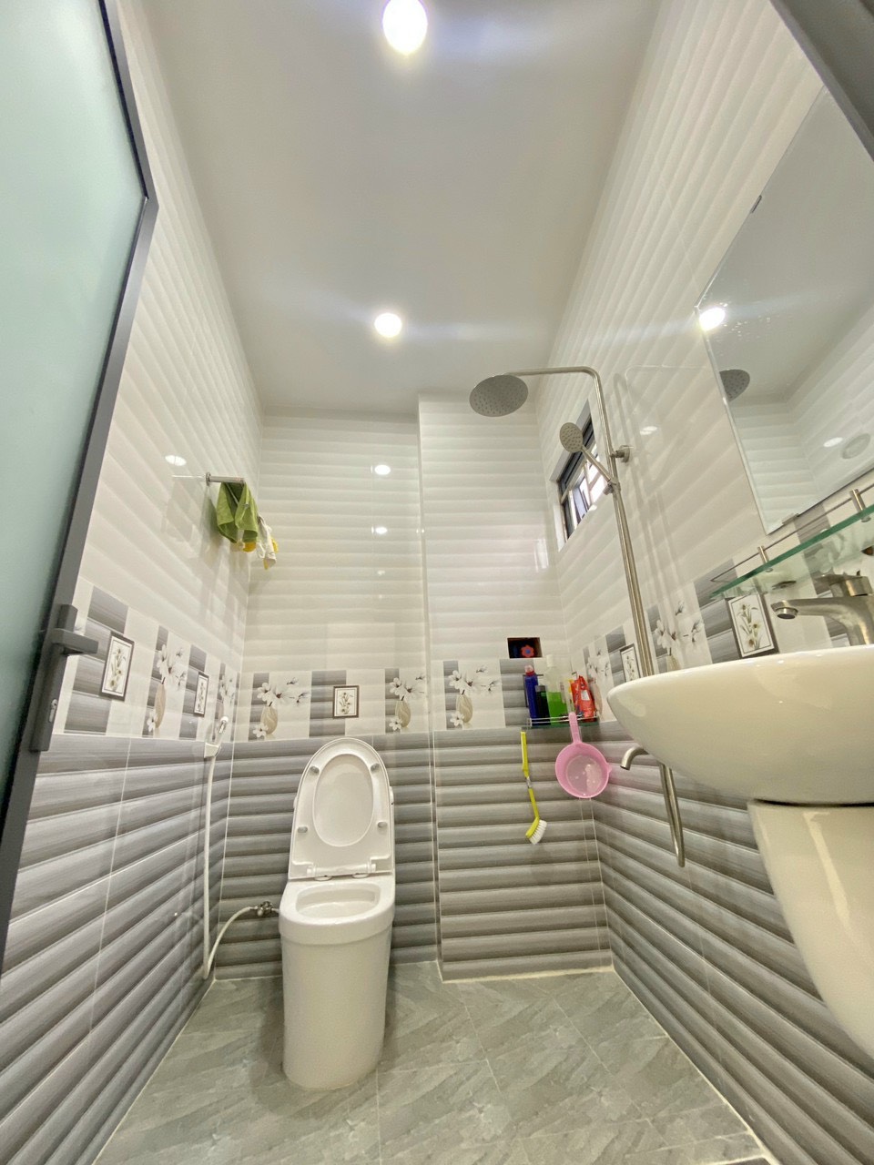 TẠI ĐÂY CHÍNH CHỦ CẦN BÁN NHÀ NGUYÊN CĂN Ở QUẬN 12 TP HỒ CHÍ MINH 11667161