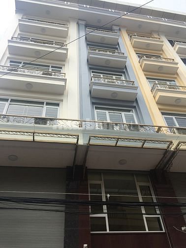 SÔC +SỐC Chính chủ bán tòa nhà VP Phố Víp Tôn Đức Thắng DT : 203m-MT :9M GIÁ :85 tỷ
 11668645