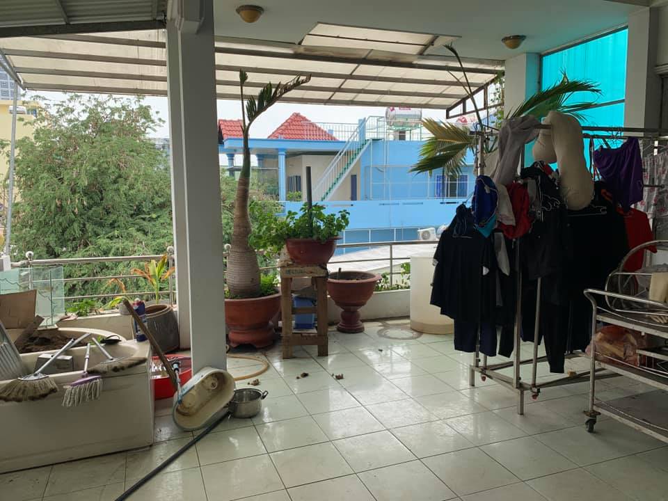 Ngộp BANK bán gấp nhà HXH Lương Thế Vinh Tân Phú 118m2(6x20x3T) 7.3 tỷ. Bán đất tặng nhà 11669579