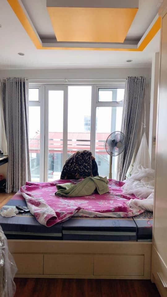 Bán gấp nhà đẹp Phạm Văn Đồng, ô tô đỗ cửa, kinh doanh, 49 m2 giá 4.8 tỷ, thang máy, mới tinh. 11682568