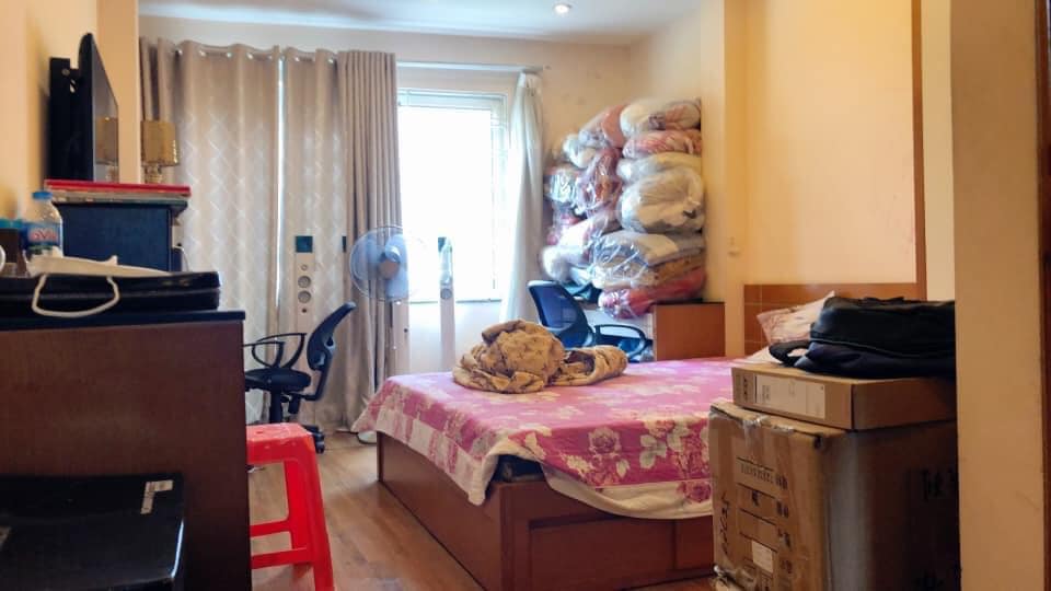 Bán gấp nhà đẹp Phạm Văn Đồng, ô tô đỗ cửa, kinh doanh, 49 m2 giá 4.8 tỷ, thang máy, mới tinh. 11682568