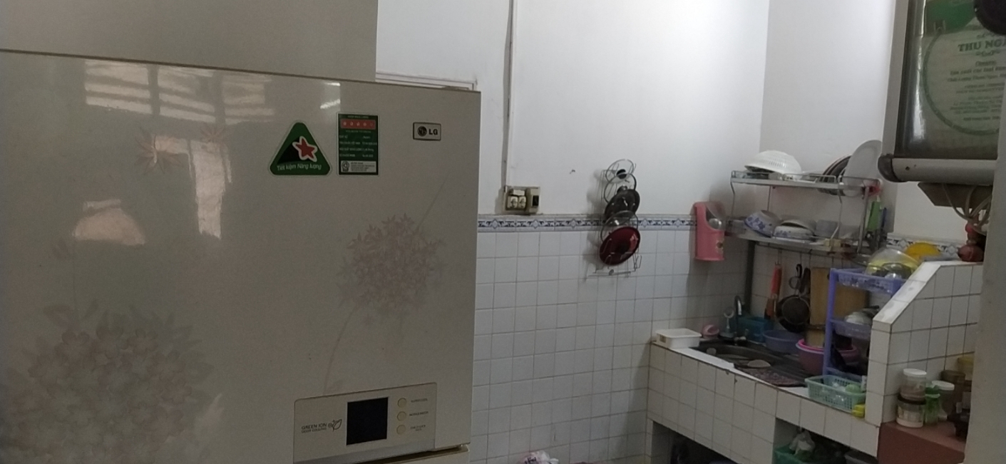 
Cần bán lầu 1 lô B Chung Cư Miếu Nổi , 54A Vũ Huy Tấn, P3, Bình Thạnh 
 11682676