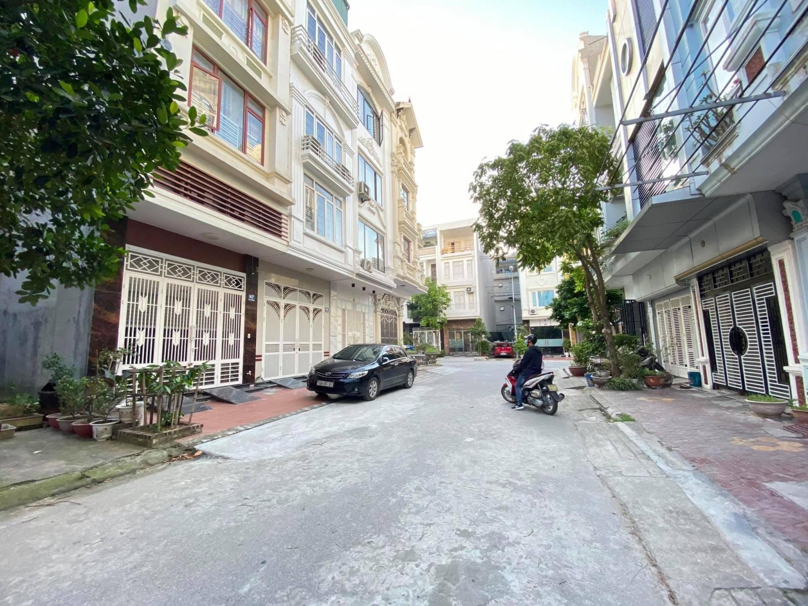 Bán đất mảnh nhỏ 40m2 lô 16 Lê Hồng Phong
 11694819