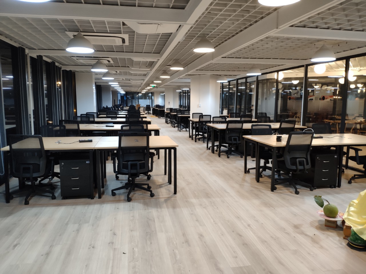 Cho thuê văn phòng đại diện,văn phòng tiện ích coworking tại 54 Nguyễn Chí Thanh-Đống Đa 11703079