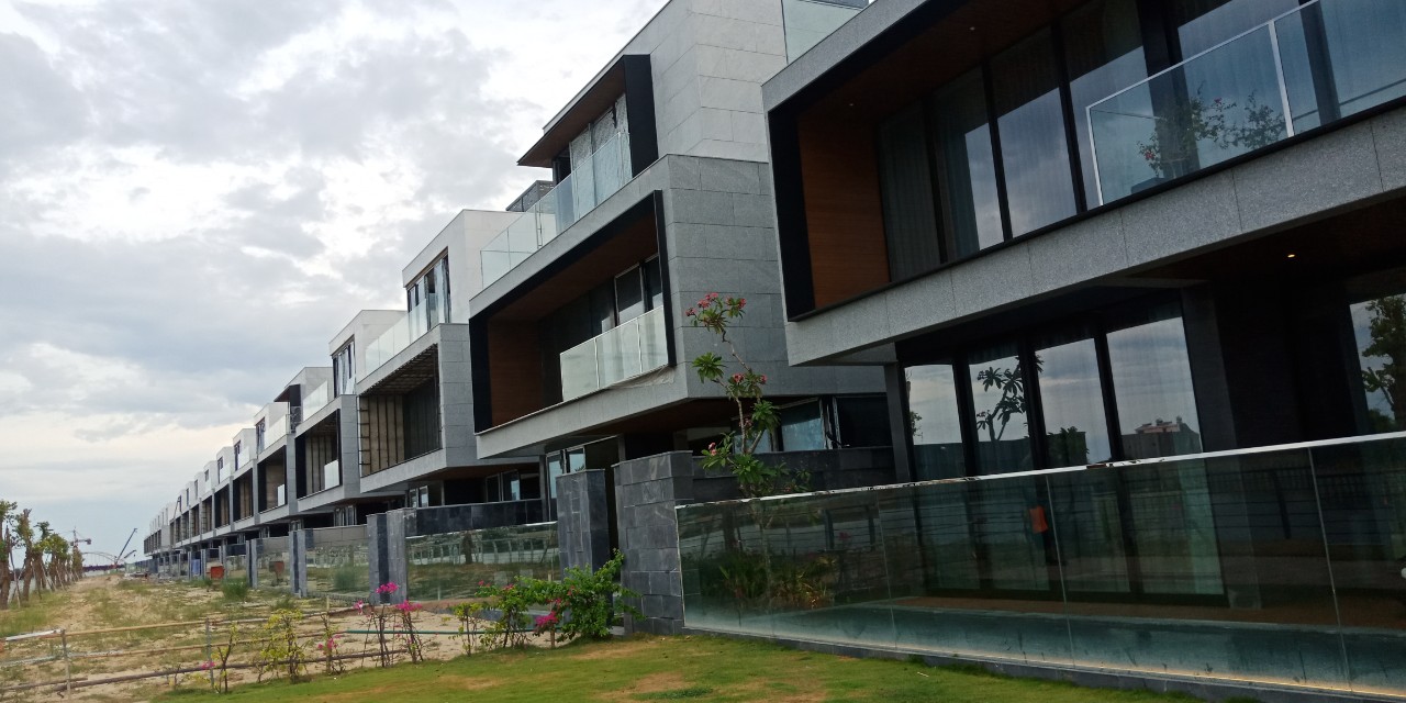 TÔI ĐỊNH VỊ BẠN LÀ NGƯỜI THÀNH CÔNG BẠN XỨNG ĐÁNG SỞ HỮU CĂN SHOPHOUSE REGAL PAVILLON 5 SAO VÀ BIỆT 11708981