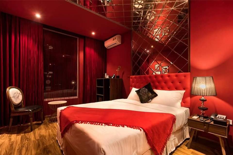 Bán gấp Khách sạn 5*, DT 160m2 x5T, MT 10m, Thang máy - V.I.P TRUNG KÍNH, CẦU GIẤY 11737287