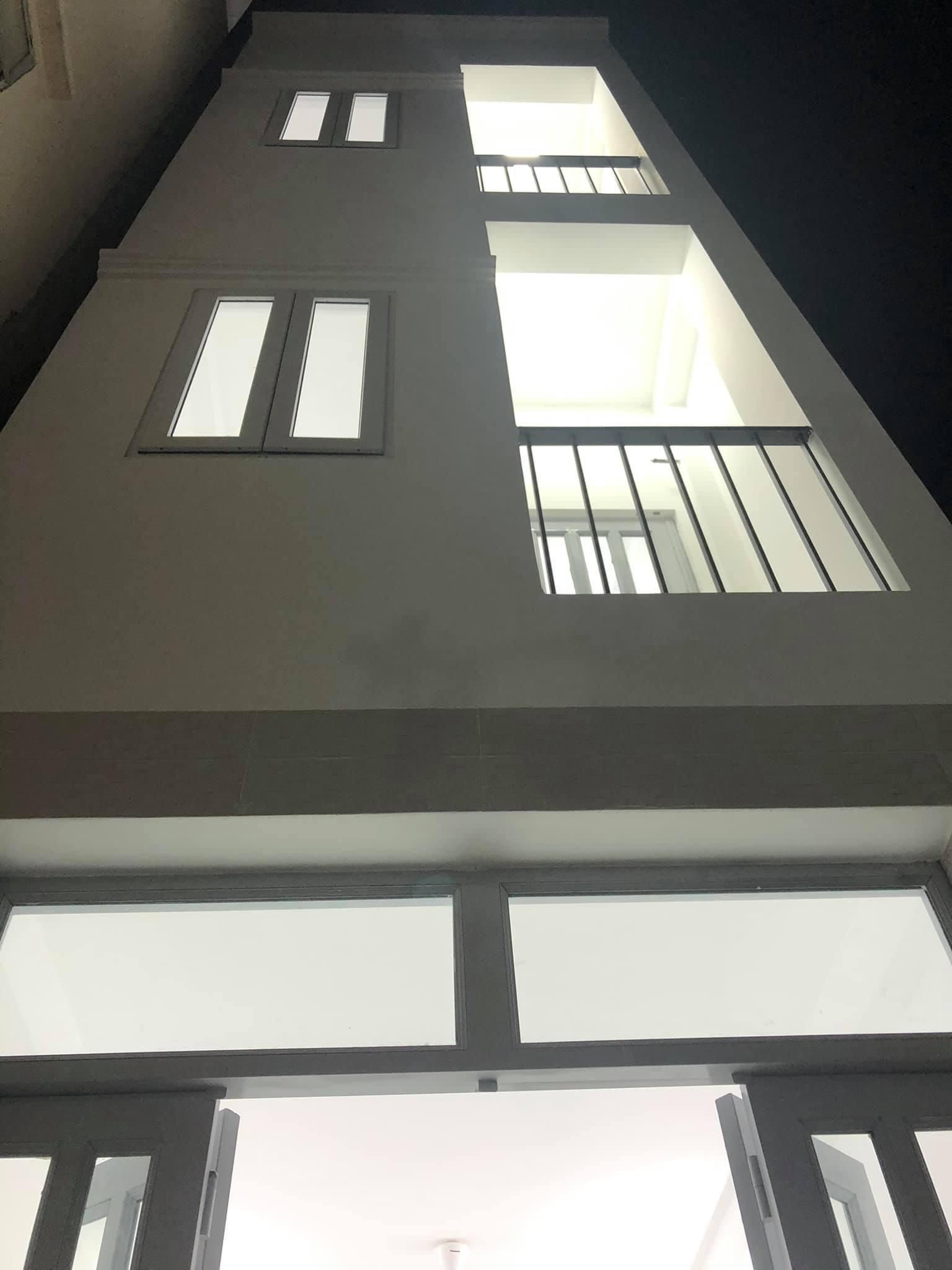 BÁN NHÀ MẶT TIỀN PHÚ NHUẬN CỰC HIẾM 42M X 4 TẦNG, NỞ HẬU, Ô TÔ, KD. LH: 037.6966.383 11748738