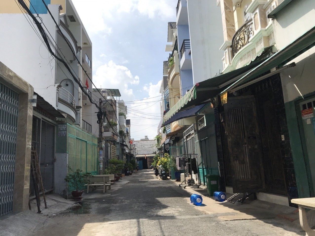 Sở hữu căn nhà đẹp 2 lầu tại hẻm 468 Mã Lò, DT: 46m2, giá: 5,1 tỷ. LH: 0934196986 11817999