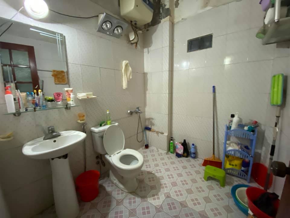 BÁN NHÀ RIÊNG ĐƯỜNG NGUYỄN KHÁNH TOÀN. LÔ GÓC. KHU VỰC VIP. DT 55m2. 5 TẦNG. GIÁ 8.9 TỶ 11813591