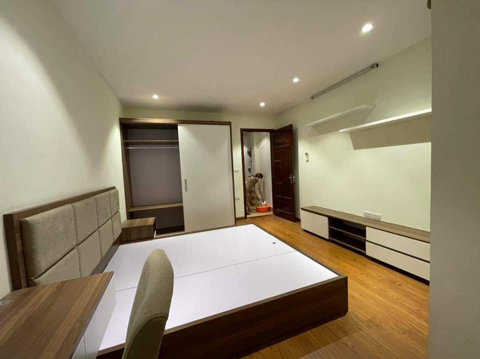 BÁN NHÀ RIÊNG ĐƯỜNG TÔ HIỆU. KHU VIP. OTO VÀO NHÀ. DT 43/48M2. 5 TẦNG. GIÁ 8.5 TỶ 11815936