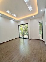 
Bán nhà phố Hoàng Mai, 40m2 , 5 tầng, 10m ra phố. Giá 3,5 tỷ. 11816280