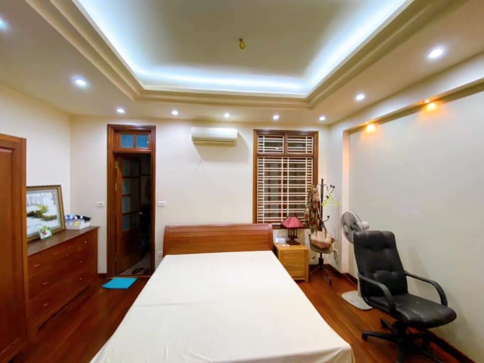 Nguyễn Khang, 91m x 5 tầng, mt 5m, Ô tô, 2 mặt thoáng 11816838