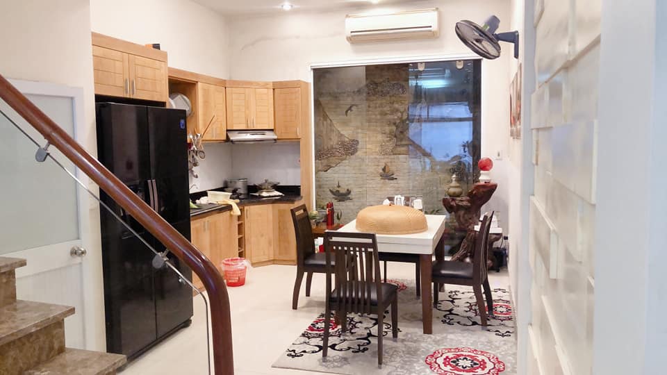 BÁN NHÀ RIÊNG ĐƯỜNG CẦU GIẤY. VIP. THÔNG SỐ ĐẸP Ô TÔ QUA NHÀ. DT 52m2. 4 TẦNG. GIÁ 9.1 TỶ 11827235