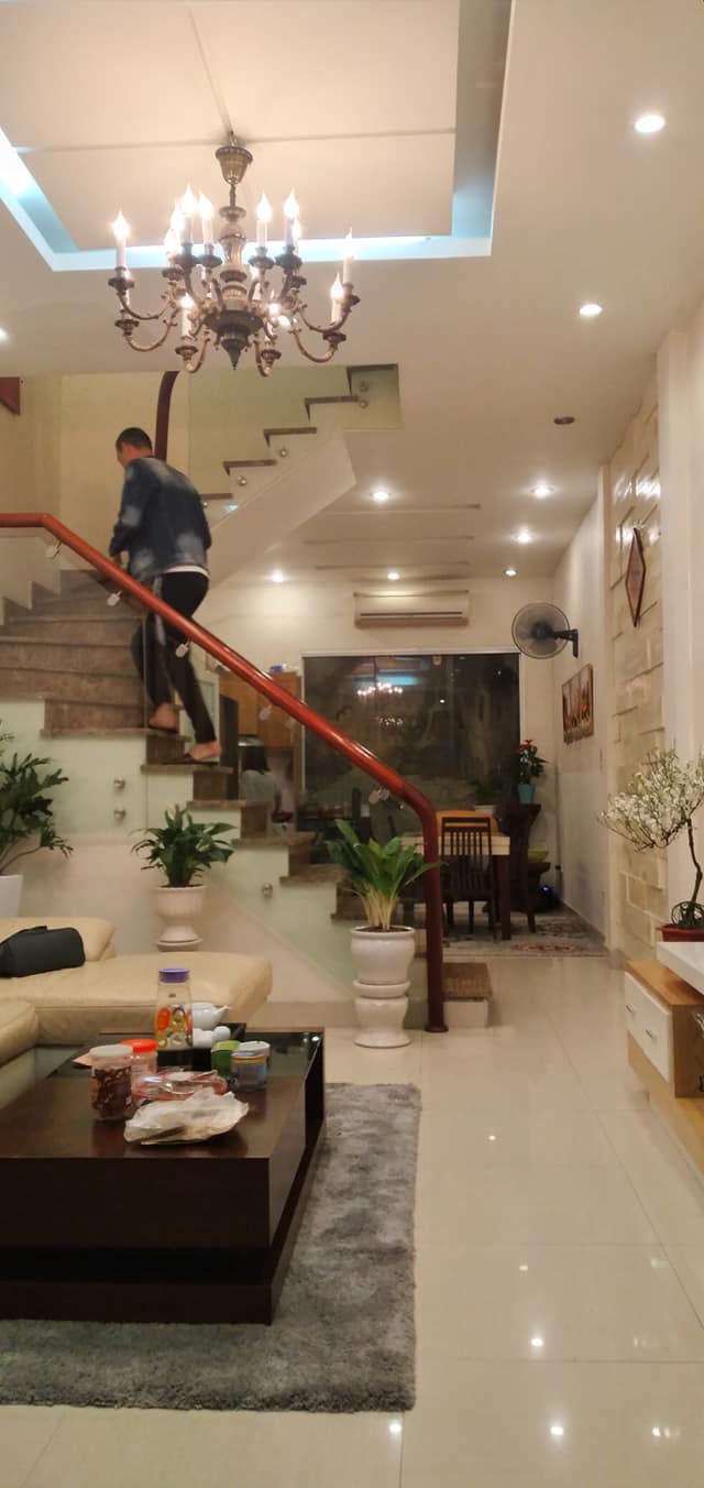 BÁN NHÀ RIÊNG ĐƯỜNG CẦU GIẤY. VIP. THÔNG SỐ ĐẸP Ô TÔ QUA NHÀ. DT 52m2. 4 TẦNG. GIÁ 9.1 TỶ 11827235