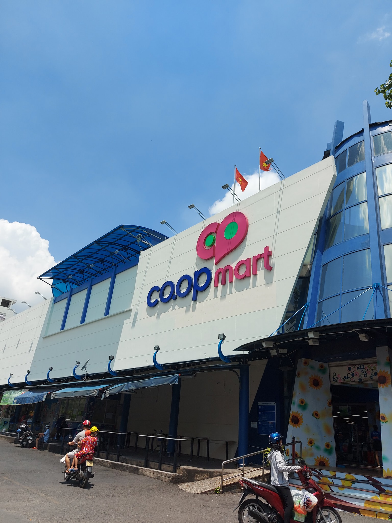 Bán nhà hẻm xe tải Nguyễn Kiệm, 60m2, ngay Co.op mart, khu VIP, 7.5 tỷ.   11831726