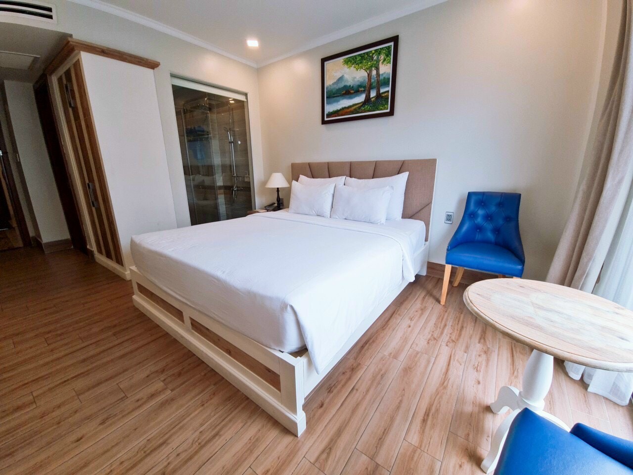 Bán nhà HXH Phan Đăng Lưu,104m2, 5 lầu view tuyệt đẹp, ngay TTTM, 15.9 tỷ. 11834566