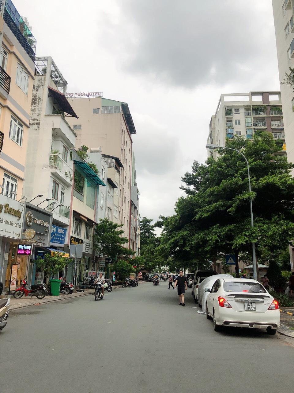 Bán nhà hẻm VIP 8m Nguyễn Văn Công, 60m2, 5 lầu mới, có gara ôtô, 8.3 tỷ. 11838836