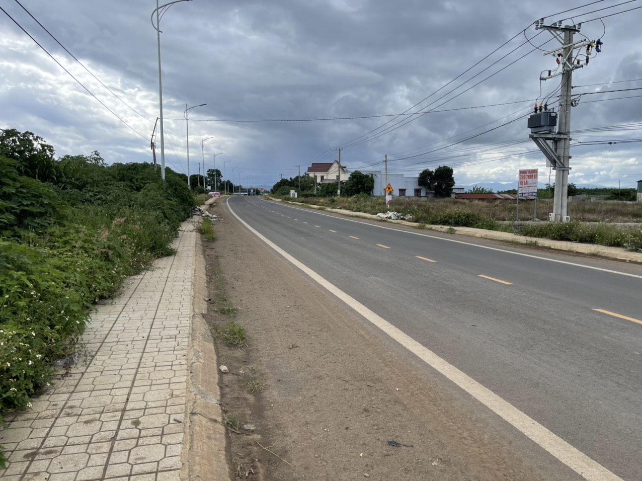 B21. CẦN BÁN LÔ ĐẤT MẶT TIỀN ĐT 724. 16M X 34M =544M2, CÓ 100M2 ĐẤT Ở. Đ/C: XÃ PHÚ HỘI, HUYỆN ĐỨC 11845193